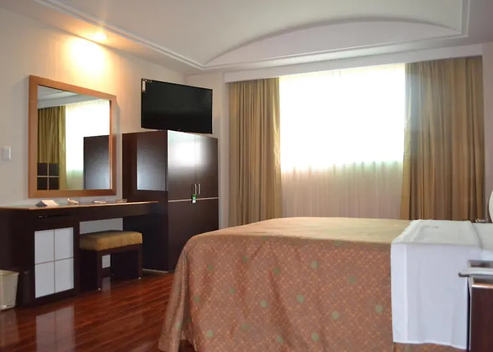 Hotel & Panama 4*
