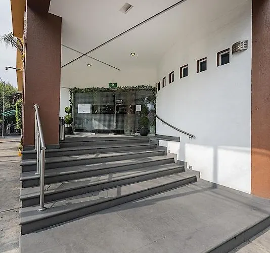 & Panama Mexico City