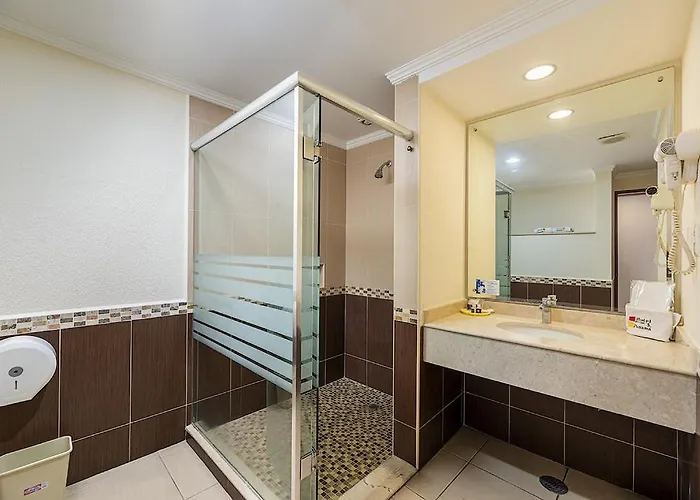 Hotel & Panama 4*