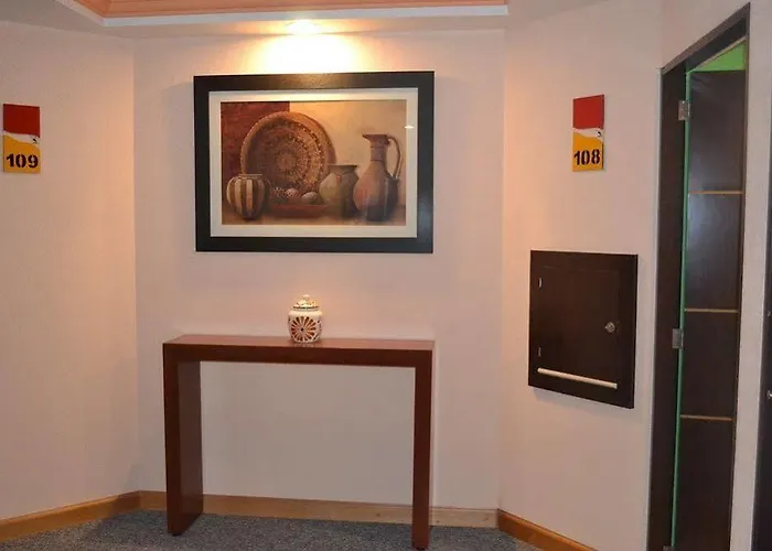 & Panama 4*